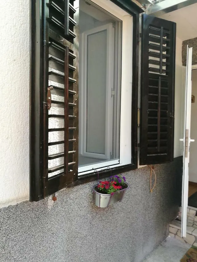 Radun Daire Split